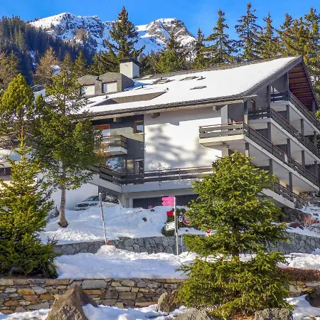 아파트 Tsaumiau A22 By Interhome